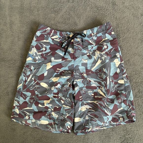 Patagonia Wavefarer II Board Shorts Floral Camo Swim Trunks Nylon Men's Size 31 - Picture 1 of 8